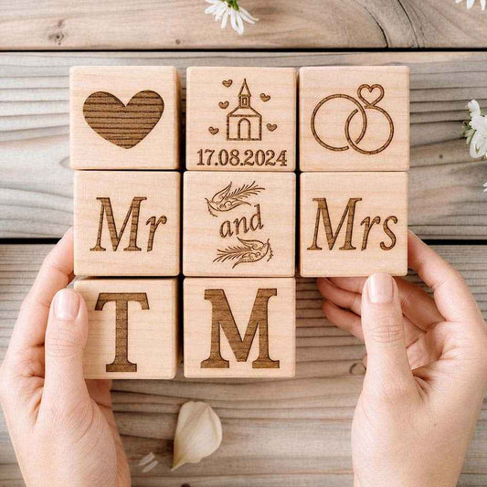Holzwürfel zur Hochzeit